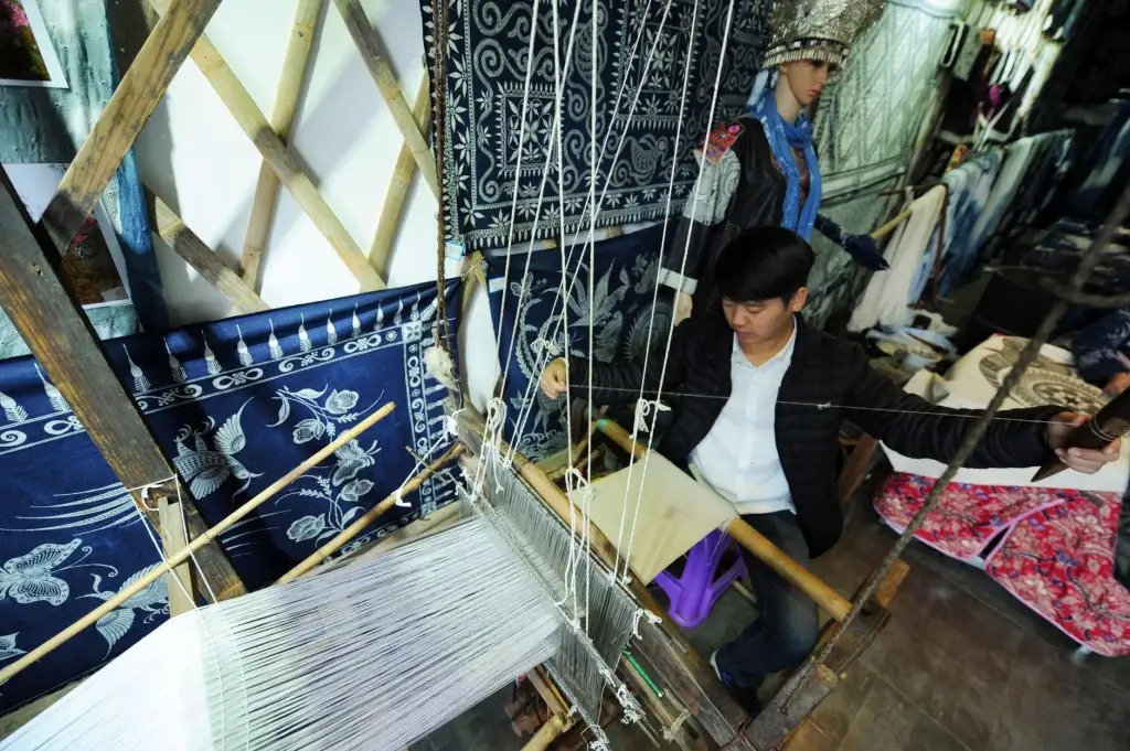 霆振服高精度车牌识别系统在华中车场的应用案例分享