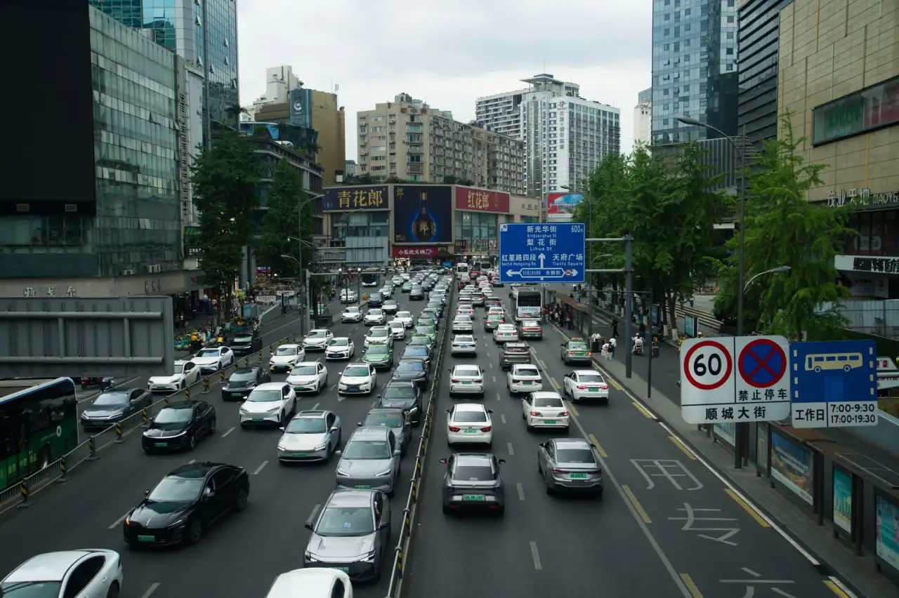 华中地区智能道闸与停车场设备市场趋势分析