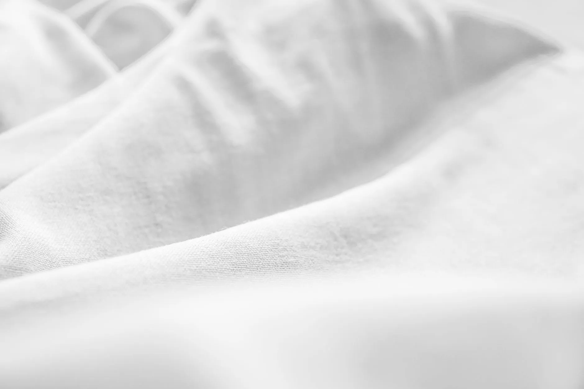 湖北省霆振服科技智能道闸与车牌识别系统技术参数对比分析