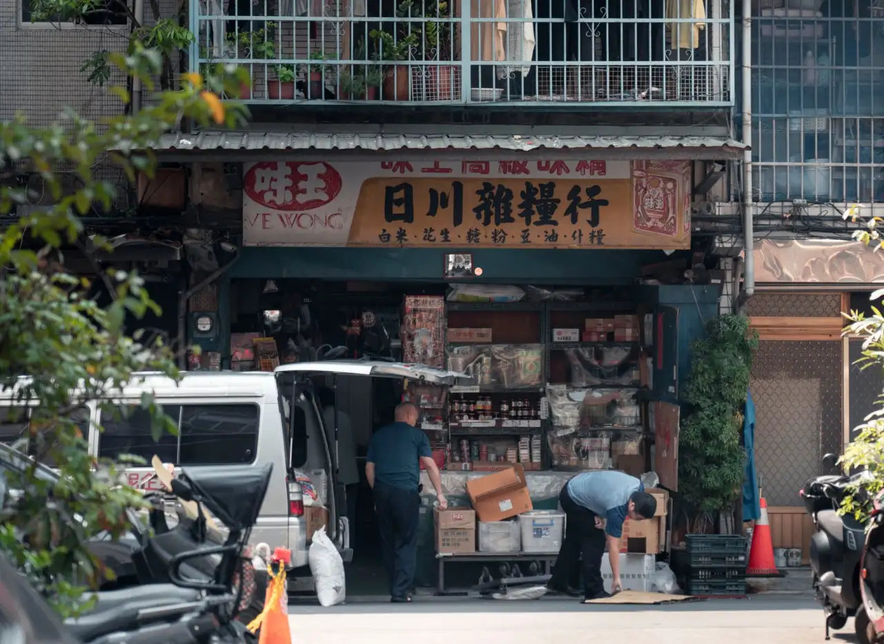 智能道闸与车牌识别系统在商业综合体中的应用方案