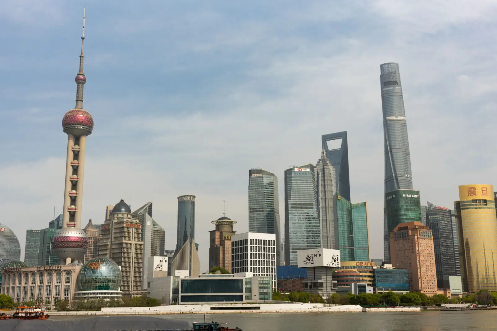 湖北省霆振服科技智能道闸与车牌识别系统技术参数对比